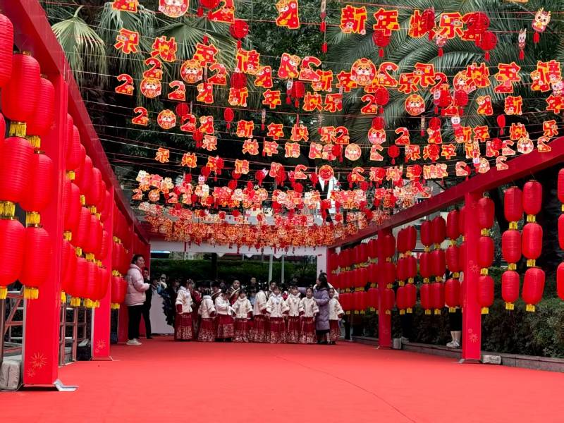 班玛县文化资源深度挖掘：构建具有城市辨识度的文旅内容矩阵